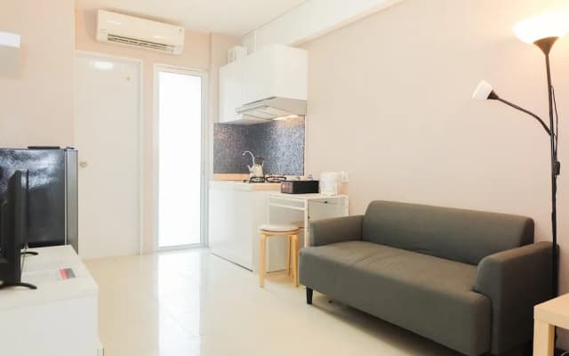 Simply 2BR at Bassura City Apartment - photo 5