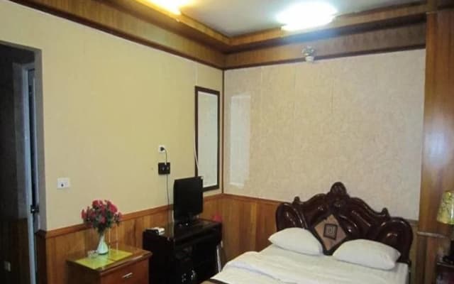 Valentine Hotel - photo 3