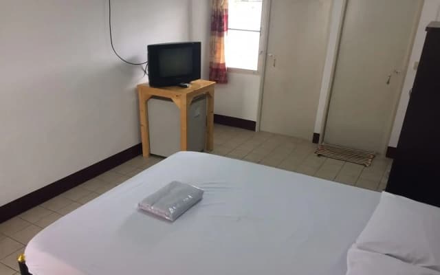 NR Guesthouse - photo 4