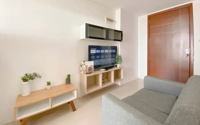 Best Choice 2Br At Apartment Vittoria Residence - photo 5