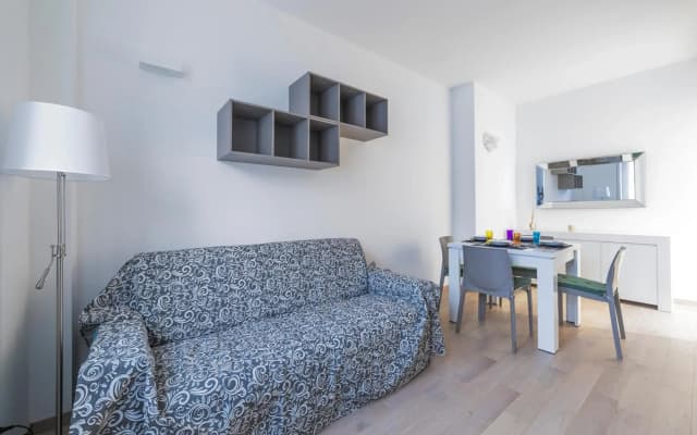 Milano Cosy APT with Balcony! - photo 4