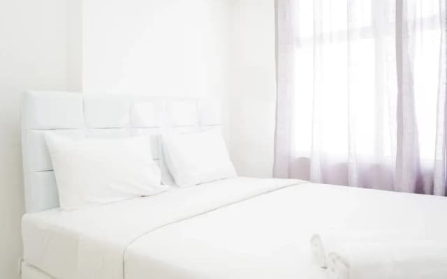 Comfortable 1BR Apartment at Vittoria Residence - photo 2