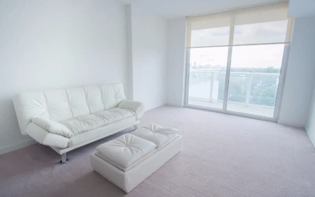 Bayfront Suites by YouRent - photo 2