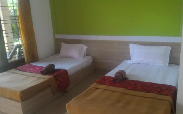 萨达撒日旅馆(Sadasari Guest House) - photo 2
