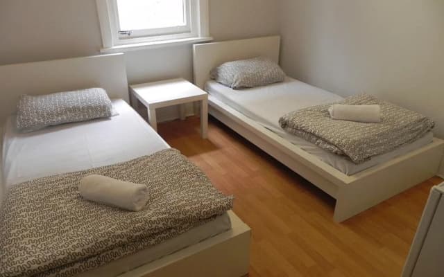 Ritz For Backpackers - photo 3