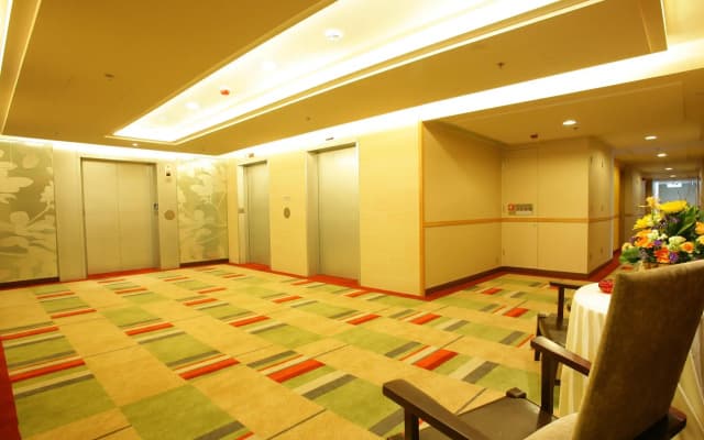 Hotel COZi Harbour View - photo 3