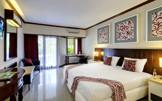 Bali Garden Beach Resort - photo 2