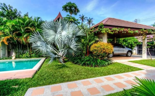Pommard Villa by Jetta - photo 2