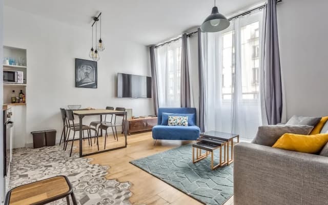 Superb 2 rooms flat near Bastille - photo 3