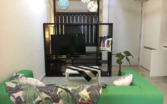 Suria Jelutong Studio by BeeStay - photo 3