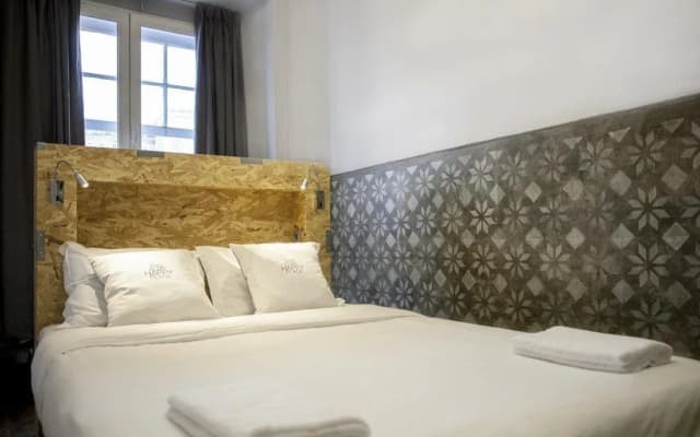 Goodmorning Solo Traveller Hostel - photo 4