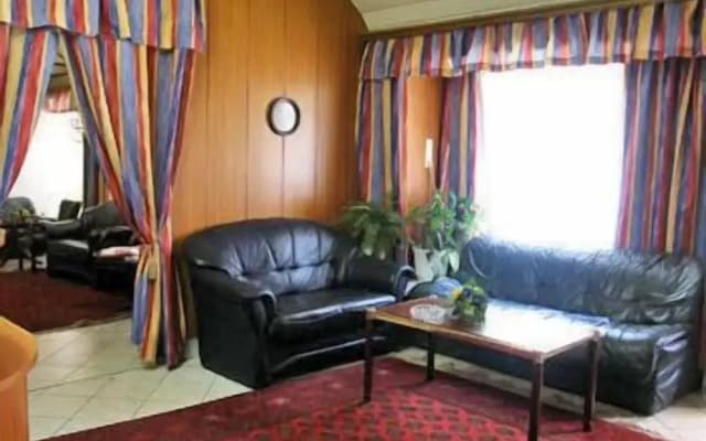 Hotel Cyrus - photo 5
