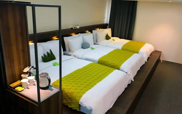 Metro Hotel - photo 5