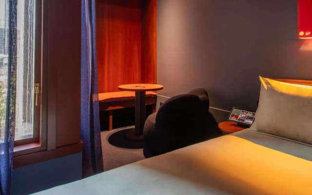 Hyde Melbourne Place - photo 5