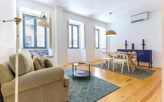 JOIVY Polished 1BR Apt, close by Avenida da Liberdade - photo 4