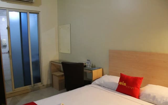 Win Hotel Blok M - photo 5