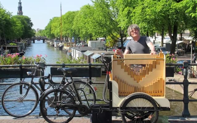 Houseboat Westerdok - photo 2