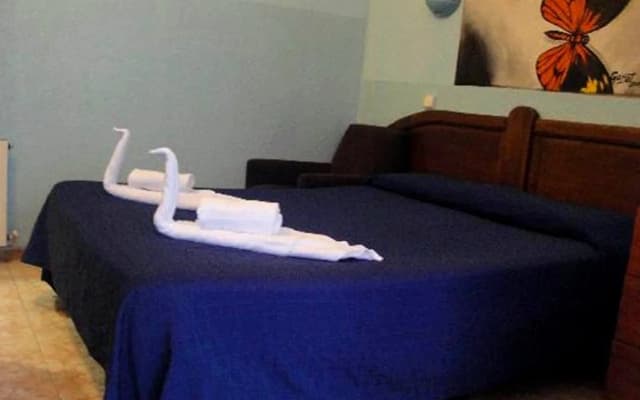 Hostal Eden - photo 3