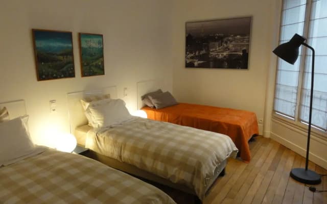 Paris Authentic Appartements Tour Eiffel - photo 2