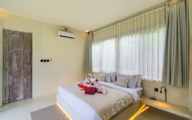 Villa Laguna by Pertama Stay - photo 2