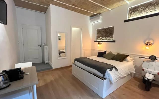 Domus Avi Guest House - photo 2