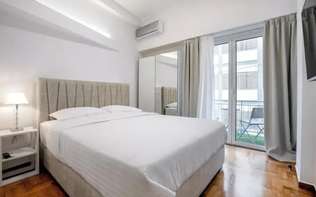 Acropolis Museum Apartment by A&A Residences - photo 4