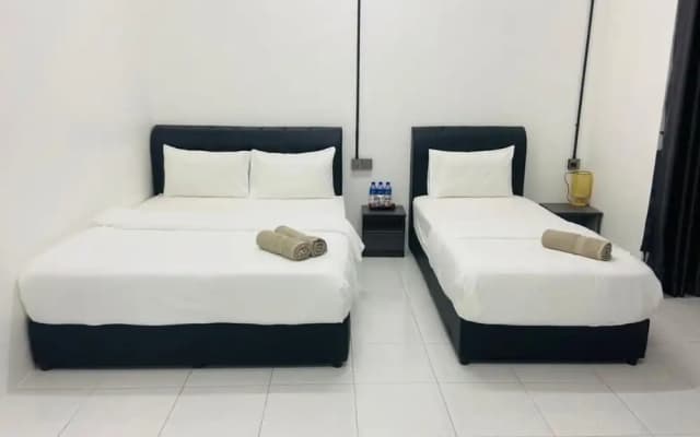 JK Roomstay - photo 2