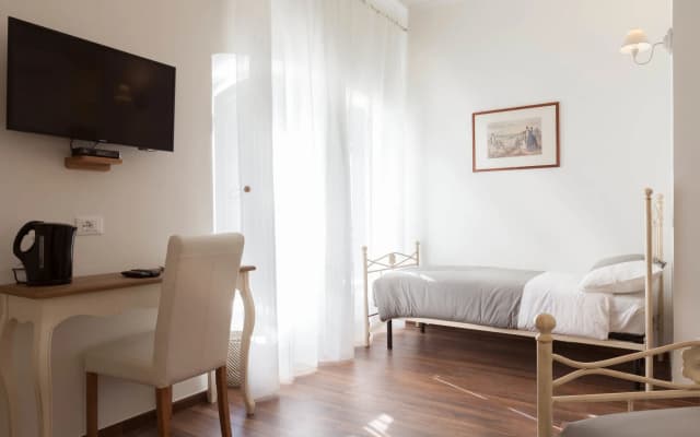 Donna Margherita Rome Suite & Rooms - photo 3