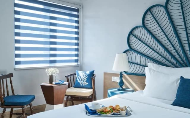 Sofiana My Khe Hotel & Spa - Rooftop Pool Bar - Free 01 Draught Beer and 20-minute Spa per Room - photo 4