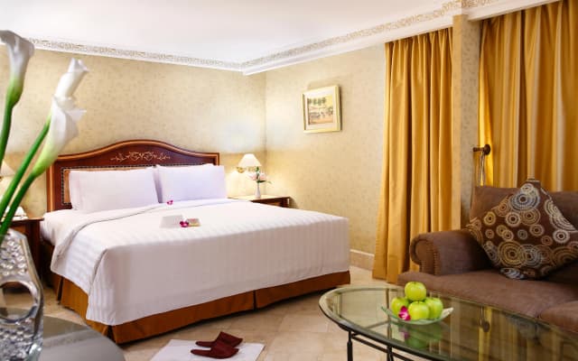 Ambhara Hotel - photo 4