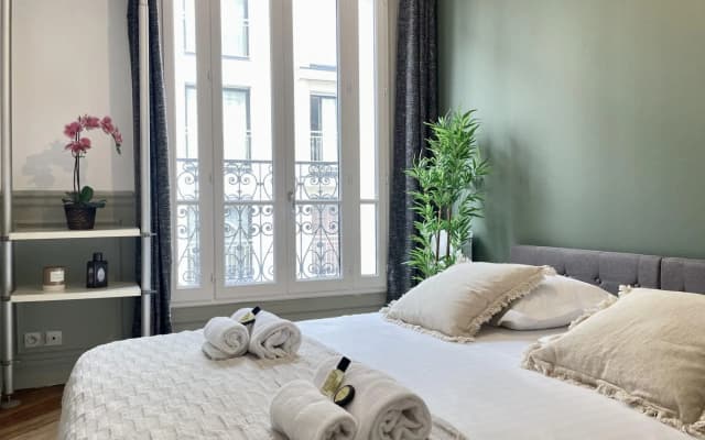 1594B - Eiffel Tower - Superb apartment - photo 4