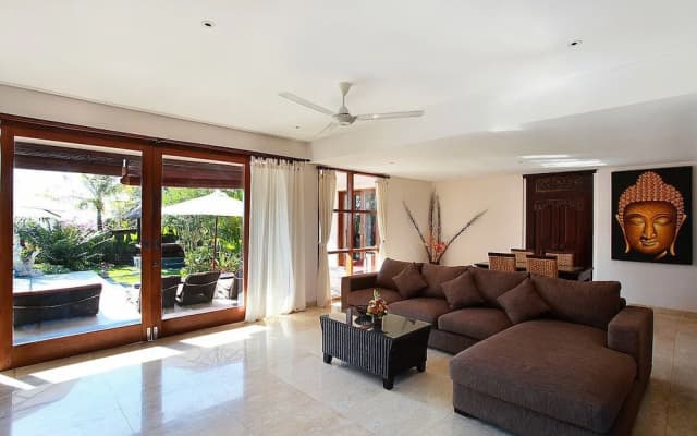 Balangan Beach Villa - photo 5