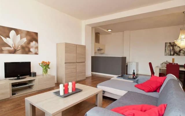 Dam Deluxe Apartments - photo 4