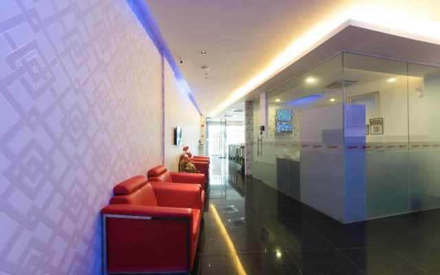 OYO Rooms OUG Plaza - photo 3