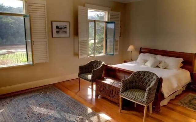 Tizzana Winery Bed & Breakfast - photo 5