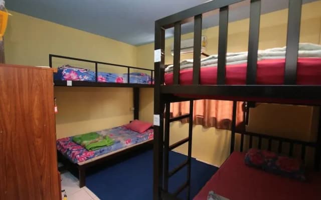 OneIsra Hostel - photo 5