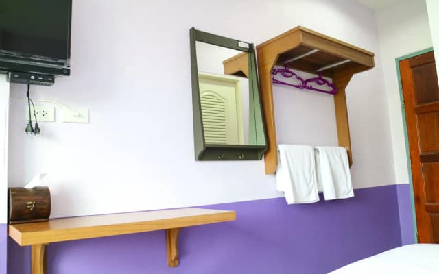 The Kim Krabi Hotel - photo 2