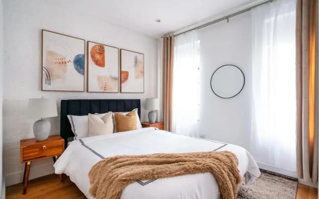 1290-7 New Renovated 2 Bedrooms in UES - photo 2