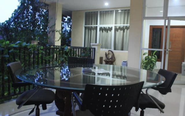 Ragunan Residence - photo 5