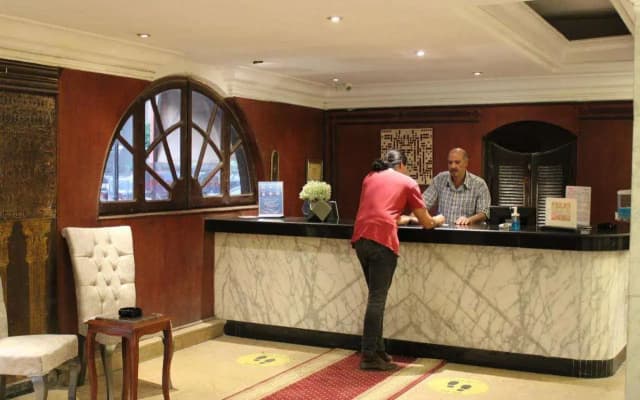 Maxim Hotel - photo 5