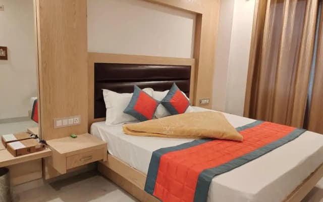krishnaDxInn Guest House - photo 5