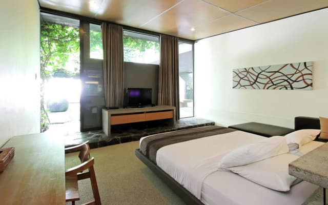 Clio Apartments - photo 3
