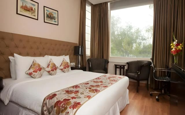 The Athena Hotel - photo 3