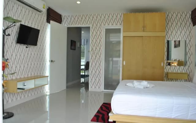 Siam Twins Villa B - photo 2