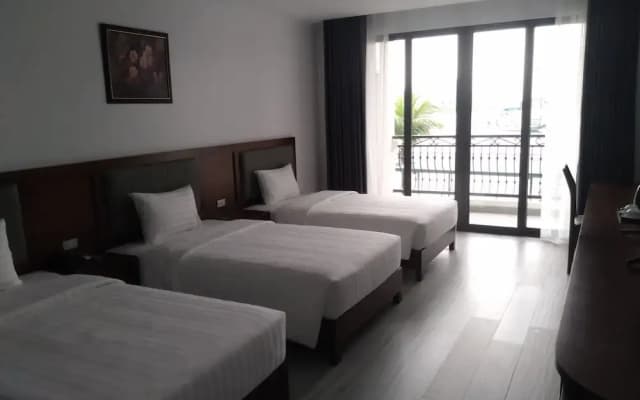 Ha Long Bay TC Hotel - photo 4