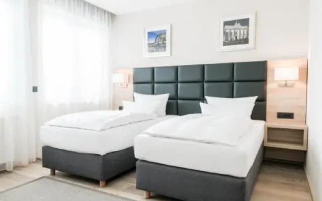 Hotel am Wasserturm - photo 4