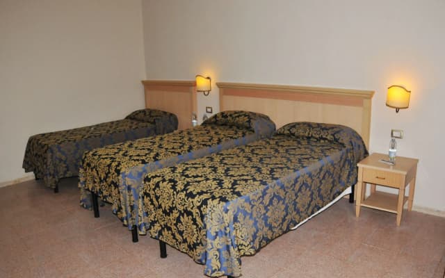 HHB Hotel Firenze - photo 4