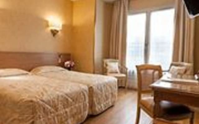 Hotel Cecilia - photo 3
