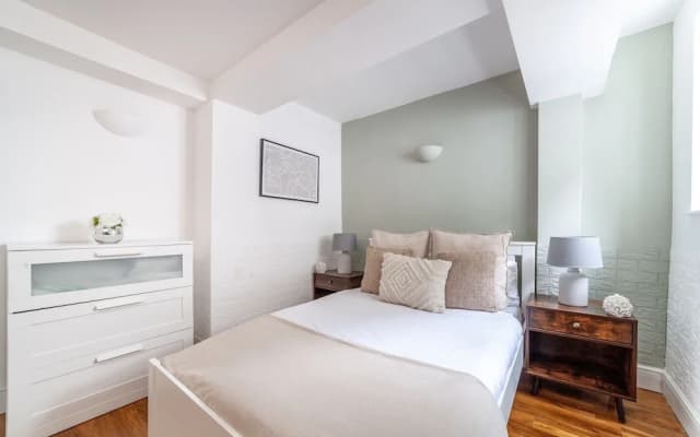 The Hackney Luxury Flats - photo 2