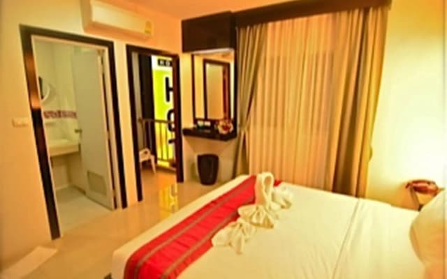 D 1 Hotel Patong - photo 5